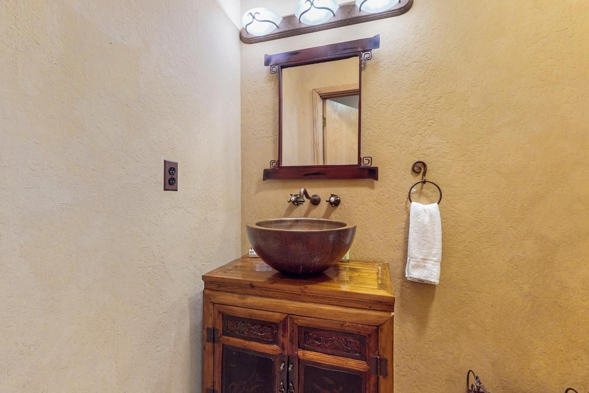 Tastefully-Updated, Classic Tahoe Family Home Truckee Eksteriør billede