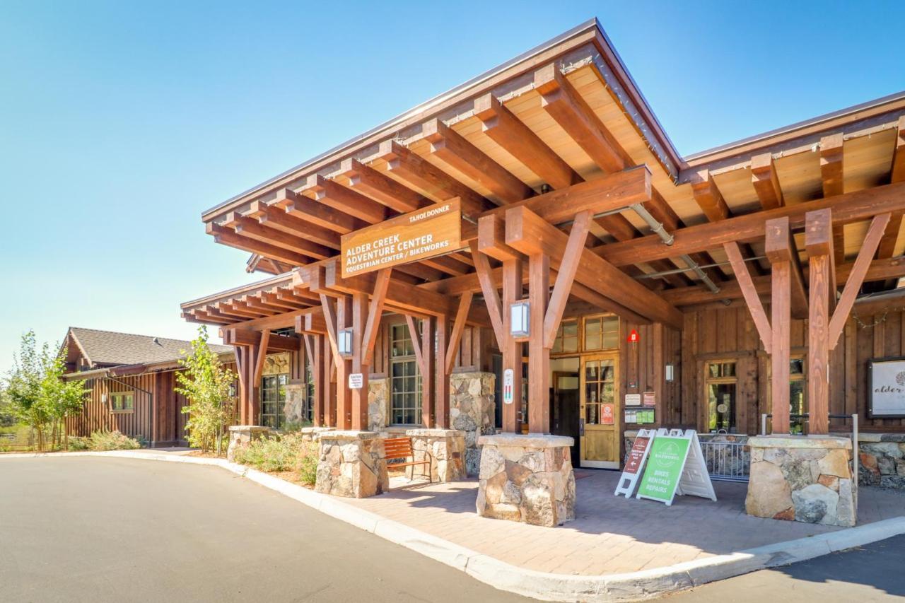 Tastefully-Updated, Classic Tahoe Family Home Truckee Eksteriør billede